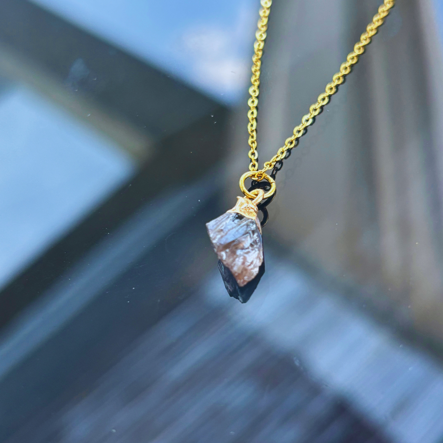 Collana con quarzo fumé grezzo