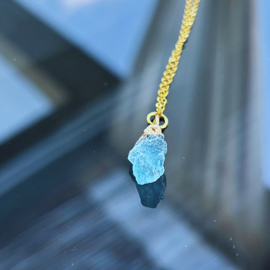 Necklace With Raw Aquamarine