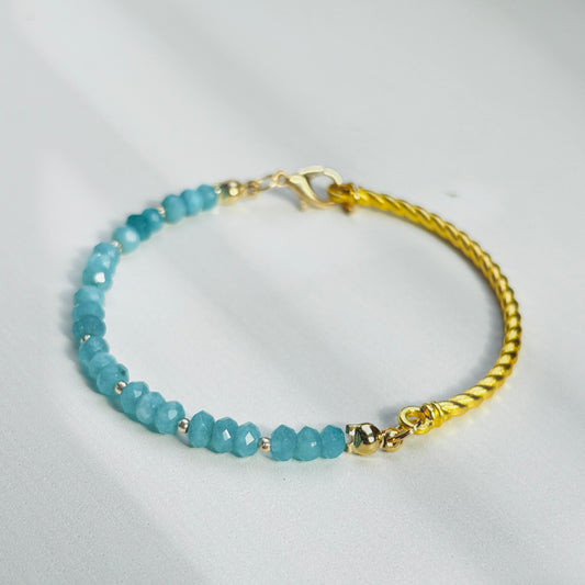 Blue Apatite Bracelet – Luxury Edition